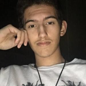 Meet your Posher, Adrian